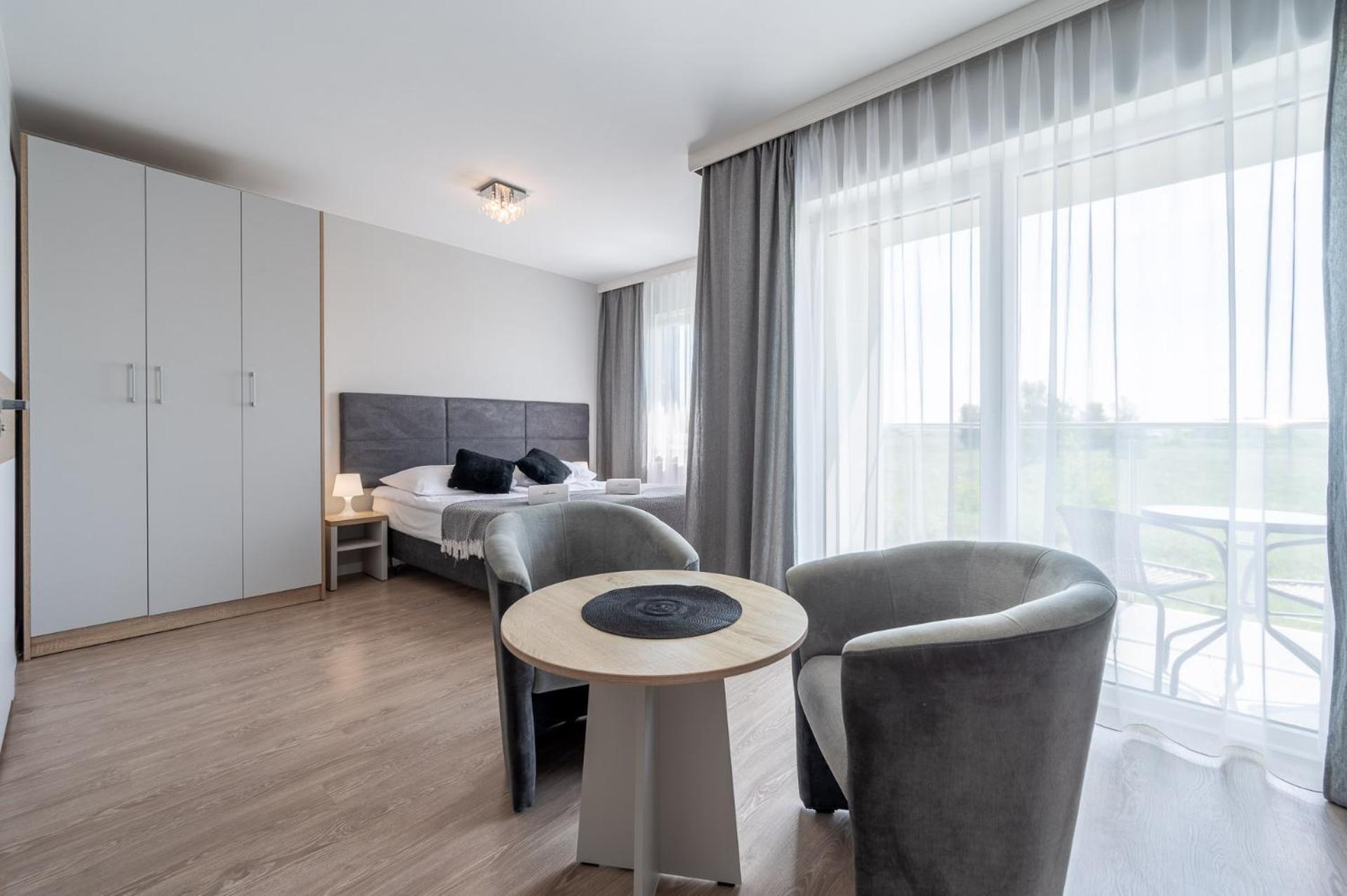 דארלובקו Amber Apartamenty מראה חיצוני תמונה